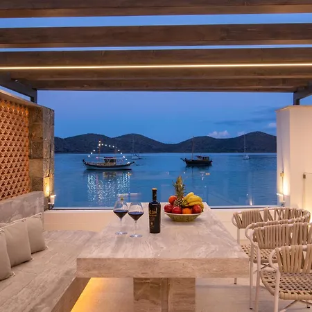 Riviera Villa Elounda (Crete)