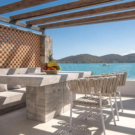 Riviera Villa Elounda (Crete)