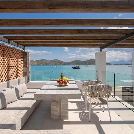 Villa Riviera