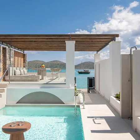 Riviera Villa